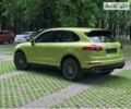 Зелений Порше Cayenne, об'ємом двигуна 3 л та пробігом 74 тис. км за 56000 $, фото 2 на Automoto.ua