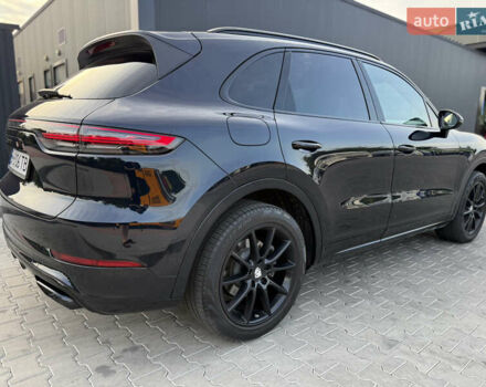 Зелений Порше Cayenne, об'ємом двигуна 3 л та пробігом 83 тис. км за 47700 $, фото 5 на Automoto.ua