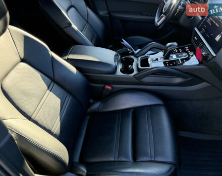 Зелений Порше Cayenne, об'ємом двигуна 3 л та пробігом 83 тис. км за 47700 $, фото 15 на Automoto.ua