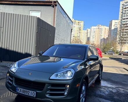 Зеленый Порше Каен, объемом двигателя 4.8 л и пробегом 225 тыс. км за 7500 $, фото 1 на Automoto.ua