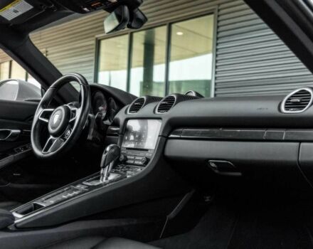 Белый Порше Кайман, объемом двигателя 2.5 л и пробегом 49 тыс. км за 39000 $, фото 8 на Automoto.ua