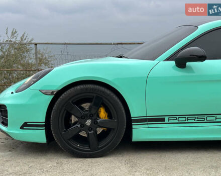 Черный Порше Кайман, объемом двигателя 2.69 л и пробегом 70 тыс. км за 37900 $, фото 4 на Automoto.ua