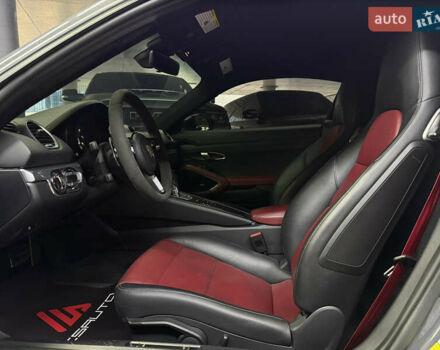 Серый Порше Кайман, объемом двигателя 2.5 л и пробегом 32 тыс. км за 66000 $, фото 19 на Automoto.ua