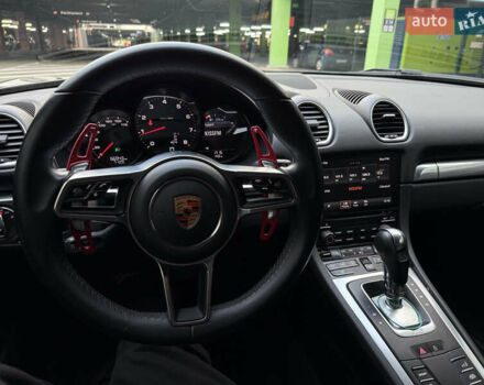 Порше Кайман 2019 в Киеве на Automoto.ua Серый Порше Кайман, объемом двигателя 1.99 л и пробегом 66 тыс. км за 55000 $, фото 21 на Automoto.ua