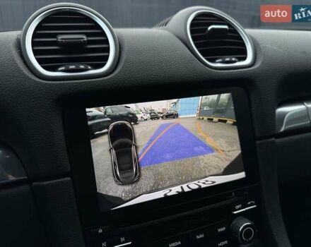 Сірий Порше Cayman, об'ємом двигуна 2 л та пробігом 66 тис. км за 49999 $, фото 9 на Automoto.ua