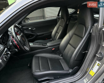 Порше Кайман 2019 в Киеве на Automoto.ua Серый Порше Кайман, объемом двигателя 1.99 л и пробегом 66 тыс. км за 55000 $, фото 14 на Automoto.ua