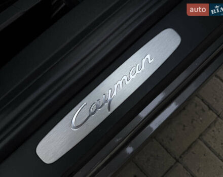 Порше Кайман 2019 в Киеве на Automoto.ua Серый Порше Кайман, объемом двигателя 1.99 л и пробегом 66 тыс. км за 55000 $, фото 16 на Automoto.ua