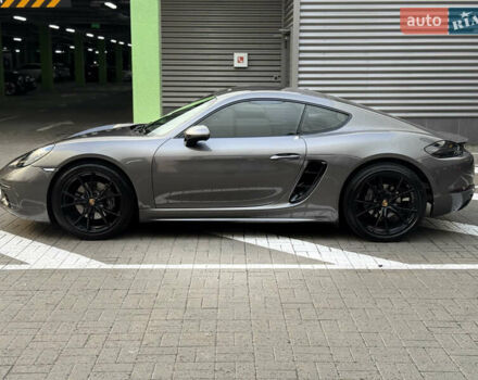Порше Кайман 2019 в Киеве на Automoto.ua Серый Порше Кайман, объемом двигателя 1.99 л и пробегом 66 тыс. км за 55000 $, фото 8 на Automoto.ua