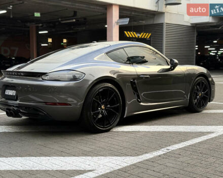 Порше Кайман 2019 в Киеве на Automoto.ua Серый Порше Кайман, объемом двигателя 1.99 л и пробегом 66 тыс. км за 55000 $, фото 5 на Automoto.ua