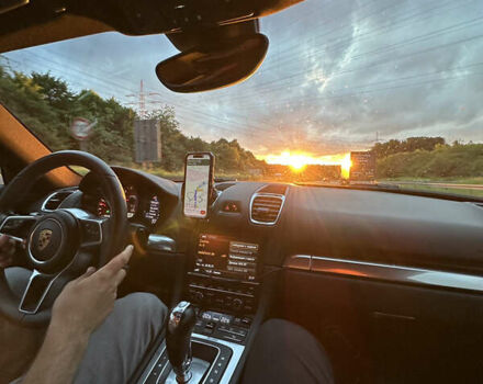 Зеленый Порше Кайман, объемом двигателя 2.71 л и пробегом 70 тыс. км за 37100 $, фото 6 на Automoto.ua