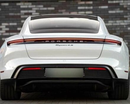 Белый Порше Другая, объемом двигателя 0 л и пробегом 43 тыс. км за 39000 $, фото 4 на Automoto.ua