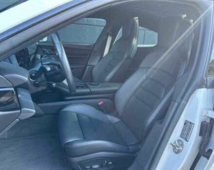 Белый Порше Другая, объемом двигателя 0 л и пробегом 45 тыс. км за 39900 $, фото 9 на Automoto.ua