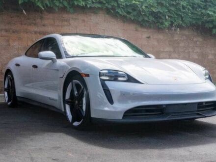 Порше Інша 2022 у Рівному на Automoto.ua Білий Порше Інша, об'ємом двигуна 0 л та пробігом 19 тис. км за 36700 $, фото 1 на Automoto.ua
