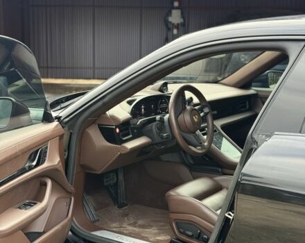 Черный Порше Другая, объемом двигателя 0 л и пробегом 29 тыс. км за 57000 $, фото 8 на Automoto.ua