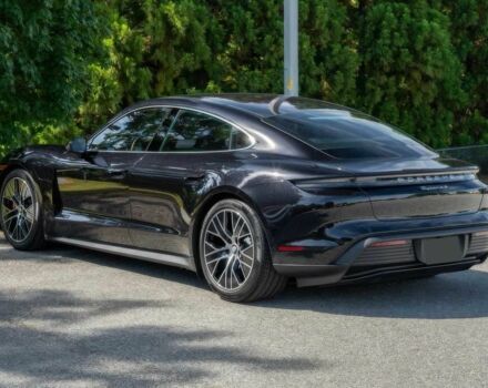 Черный Порше Другая, объемом двигателя 0 л и пробегом 28 тыс. км за 40500 $, фото 4 на Automoto.ua