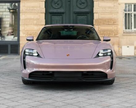 Красный Порше Другая, объемом двигателя 0 л и пробегом 19 тыс. км за 53200 $, фото 1 на Automoto.ua