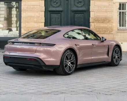 Красный Порше Другая, объемом двигателя 0 л и пробегом 19 тыс. км за 53200 $, фото 6 на Automoto.ua