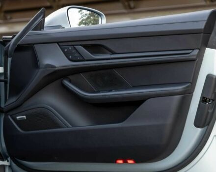 Серый Порше Другая, объемом двигателя 0 л и пробегом 10 тыс. км за 45000 $, фото 14 на Automoto.ua