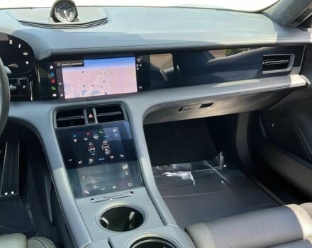 Серый Порше Другая, объемом двигателя 0 л и пробегом 28 тыс. км за 42000 $, фото 10 на Automoto.ua