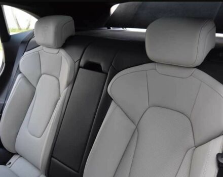 Серый Порше Другая, объемом двигателя 0 л и пробегом 24 тыс. км за 143000 $, фото 15 на Automoto.ua