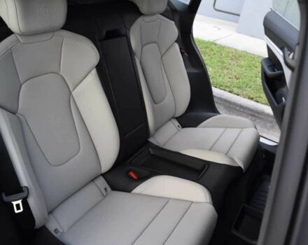 Серый Порше Другая, объемом двигателя 0 л и пробегом 24 тыс. км за 143000 $, фото 13 на Automoto.ua