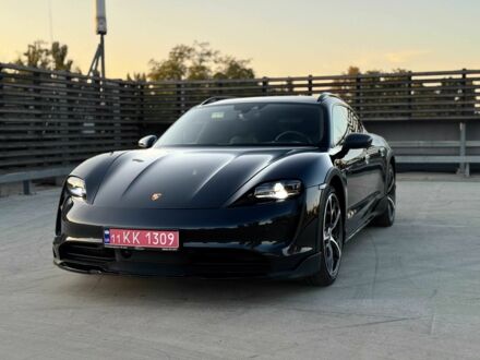 Порше Другая 2022 в Киеве на Automoto.ua Серый Порше Другая, объемом двигателя 0 л и пробегом 64 тыс. км за 72100 $, фото 1 на Automoto.ua
