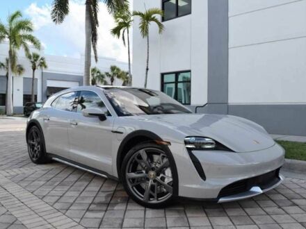 Серый Порше Другая, объемом двигателя 0 л и пробегом 24 тыс. км за 143000 $, фото 1 на Automoto.ua