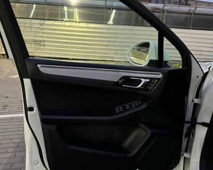 Белый Порше Масан, объемом двигателя 3 л и пробегом 110 тыс. км за 22500 $, фото 20 на Automoto.ua