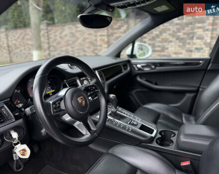 Білий Порше Масан, об'ємом двигуна 3 л та пробігом 141 тис. км за 21500 $, фото 26 на Automoto.ua