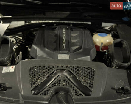 Белый Порше Масан, объемом двигателя 3 л и пробегом 110 тыс. км за 22500 $, фото 15 на Automoto.ua