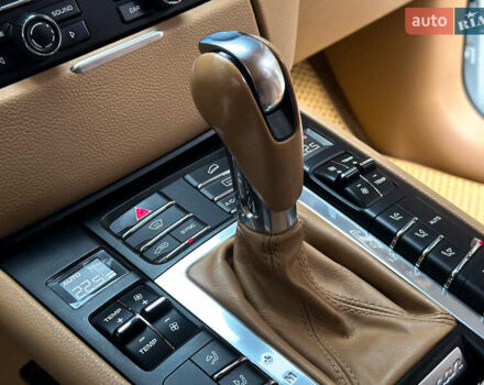 Белый Порше Масан, объемом двигателя 3 л и пробегом 260 тыс. км за 21999 $, фото 15 на Automoto.ua