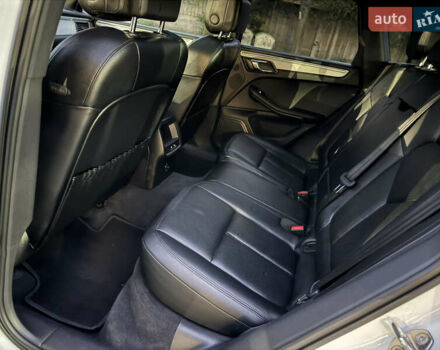 Белый Порше Масан, объемом двигателя 3 л и пробегом 110 тыс. км за 22500 $, фото 23 на Automoto.ua