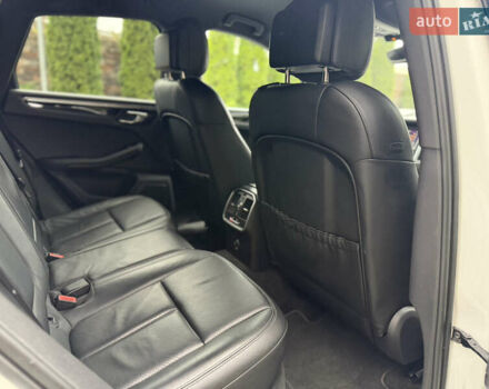 Білий Порше Масан, об'ємом двигуна 3 л та пробігом 141 тис. км за 21500 $, фото 17 на Automoto.ua