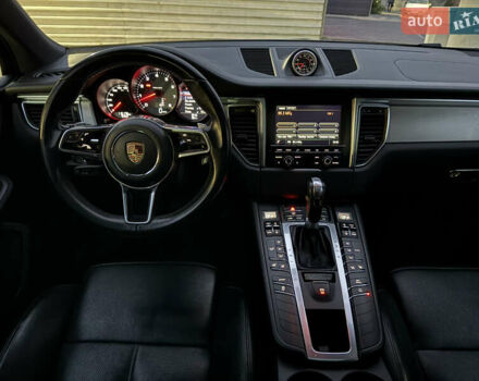 Белый Порше Масан, объемом двигателя 3 л и пробегом 110 тыс. км за 22500 $, фото 27 на Automoto.ua