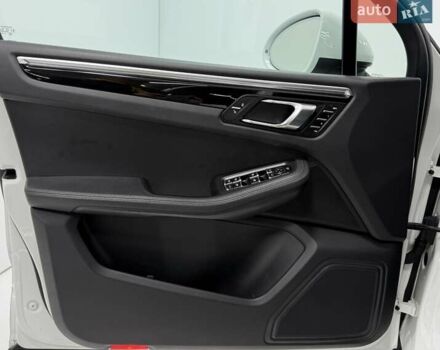 Білий Порше Масан, об'ємом двигуна 3 л та пробігом 141 тис. км за 20900 $, фото 26 на Automoto.ua