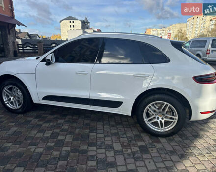 Белый Порше Масан, объемом двигателя 3 л и пробегом 140 тыс. км за 27777 $, фото 2 на Automoto.ua