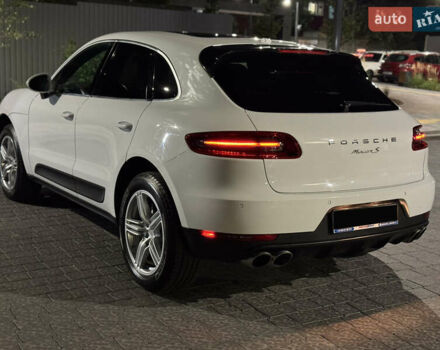 Белый Порше Масан, объемом двигателя 3 л и пробегом 110 тыс. км за 22500 $, фото 3 на Automoto.ua