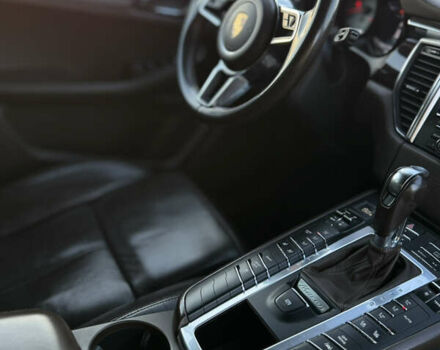 Порше Масан 2015 в Новоднестровск на Automoto.ua Белый Порше Масан, объемом двигателя 3 л и пробегом 219 тыс. км за 35000 $, фото 5 на Automoto.ua