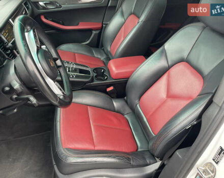 Белый Порше Масан, объемом двигателя 3 л и пробегом 156 тыс. км за 26000 $, фото 12 на Automoto.ua