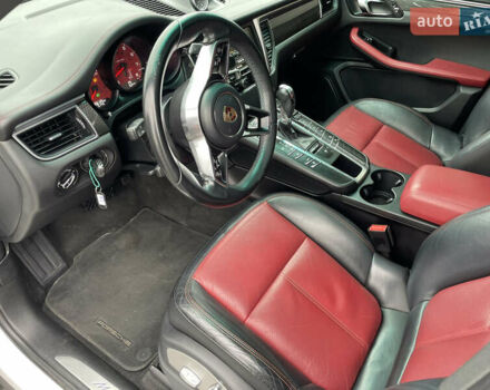 Белый Порше Масан, объемом двигателя 3 л и пробегом 156 тыс. км за 26000 $, фото 11 на Automoto.ua