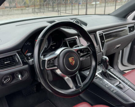 Белый Порше Масан, объемом двигателя 3 л и пробегом 135 тыс. км за 23000 $, фото 2 на Automoto.ua