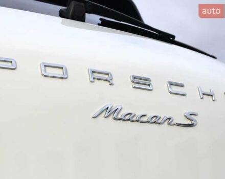 Белый Порше Масан, объемом двигателя 3 л и пробегом 128 тыс. км за 22999 $, фото 18 на Automoto.ua