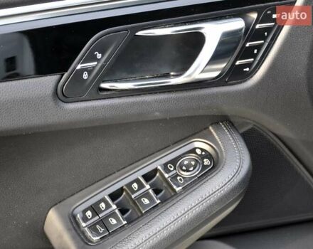 Белый Порше Масан, объемом двигателя 3 л и пробегом 128 тыс. км за 22999 $, фото 20 на Automoto.ua