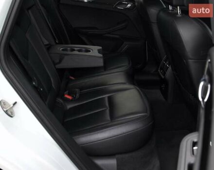 Белый Порше Масан, объемом двигателя 3 л и пробегом 128 тыс. км за 22999 $, фото 31 на Automoto.ua