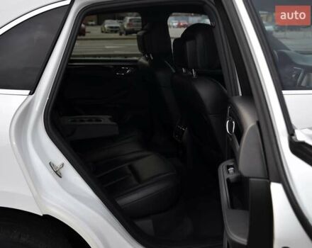 Белый Порше Масан, объемом двигателя 3 л и пробегом 128 тыс. км за 22999 $, фото 30 на Automoto.ua