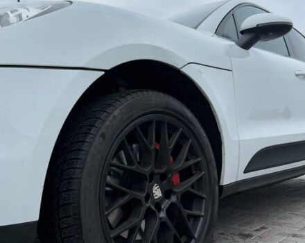 Белый Порше Масан, объемом двигателя 3 л и пробегом 135 тыс. км за 23000 $, фото 3 на Automoto.ua