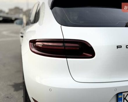 Белый Порше Масан, объемом двигателя 3 л и пробегом 101 тыс. км за 36900 $, фото 16 на Automoto.ua