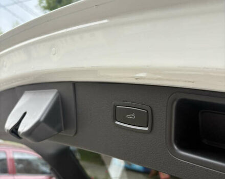 Белый Порше Масан, объемом двигателя 1.98 л и пробегом 162 тыс. км за 22399 $, фото 10 на Automoto.ua