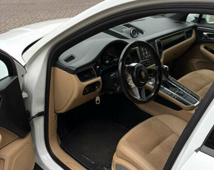 Белый Порше Масан, объемом двигателя 1.98 л и пробегом 169 тыс. км за 22000 $, фото 13 на Automoto.ua