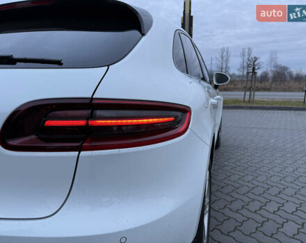 Білий Порше Масан, об'ємом двигуна 3 л та пробігом 45 тис. км за 27800 $, фото 7 на Automoto.ua